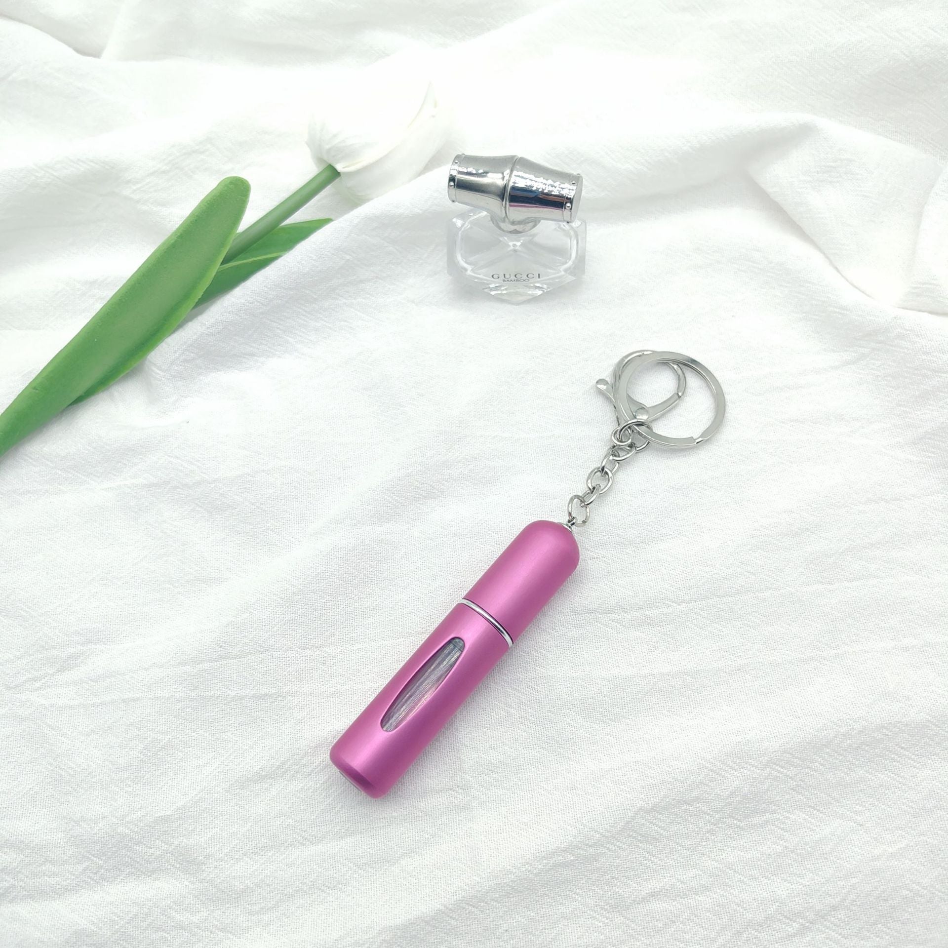 Wholesale bottom filling pump 5ml high color value sample key chain perfume bottle